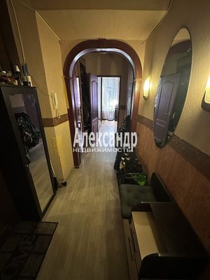 Продам трехкомнатную (3-комн.) квартиру, Садовая ул, 48, Санкт-Петербург г