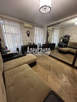 Продам трехкомнатную (3-комн.) квартиру, Садовая ул, 48, Санкт-Петербург г