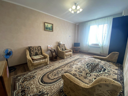 Продам , Космонавта Комарова ул, 39а/1, Супсех с, 0 км от города