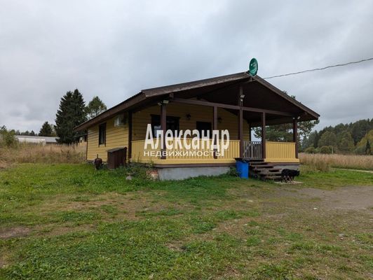 Продам дом, Луговая ул, Микли п, 210 км от города