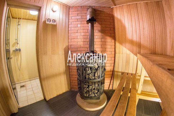 Продам дом, Луговая ул, Микли п, 210 км от города