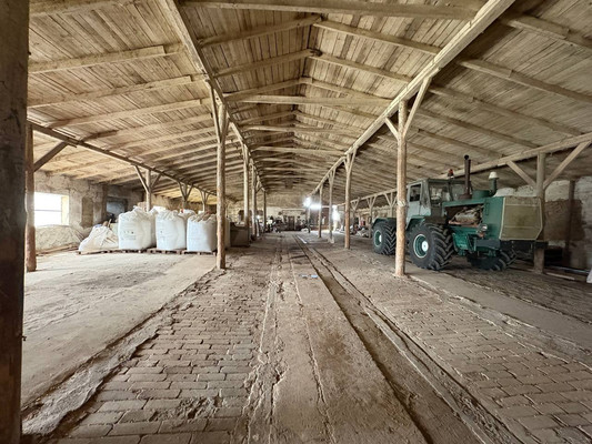 Продам коммерческое помещение 3 518,5 м2, Терешковой ул, 1А, Куликовка с