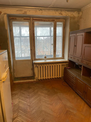 Продам однокомнатную (1-комн.) квартиру, Парковая ул, 27ка, Ескино д
