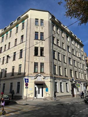 Сдам торговое помещение 170 м2, Гусятников пер, 13/3, Москва г