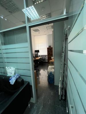 Сдам торговое помещение 170 м2, Гусятников пер, 13/3, Москва г