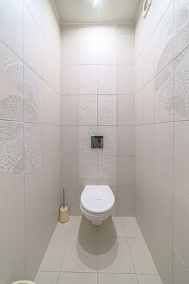 Продам трехкомнатную (3-комн.) квартиру, Компрессорная ул, 27а, Бессоновка с