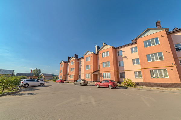 Продам трехкомнатную (3-комн.) квартиру, Компрессорная ул, 27а, Бессоновка с