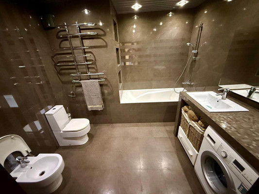 Продам двухкомнатную (2-комн.) квартиру, Ленина пр-кт, 8, Подольск г