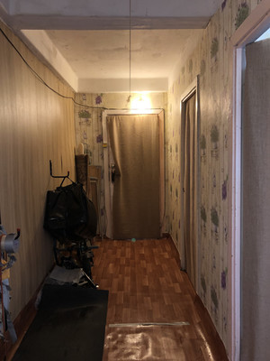 Продам трехкомнатную (3-комн.) квартиру, Раумская ул, 7а, Колпино г