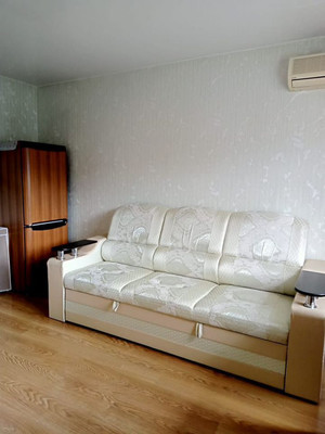 Продам однокомнатную (1-комн.) квартиру, Цветочная ул, 2, Ключи с