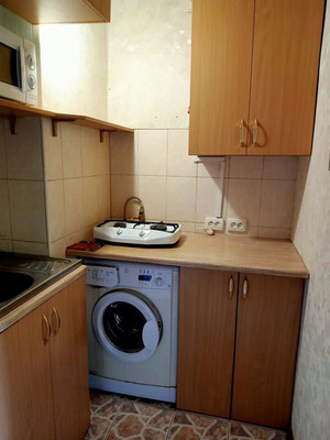 Продам однокомнатную (1-комн.) квартиру, Цветочная ул, 2, Ключи с