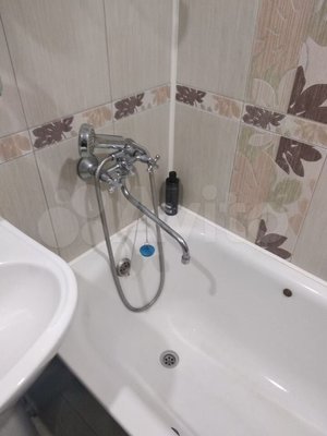 Продам однокомнатную (1-комн.) квартиру, Орджоникидзе ул, 21, Черемхово г