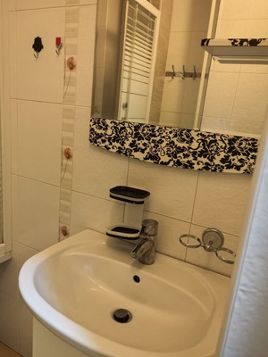 Продам трехкомнатную (3-комн.) квартиру, Сибирская ул, 21А/3, Иркутск г