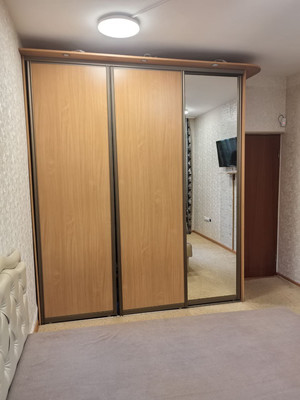 Продам трехкомнатную (3-комн.) квартиру, Сибирская ул, 21А/3, Иркутск г