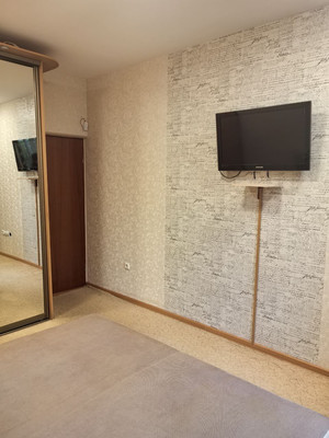 Продам трехкомнатную (3-комн.) квартиру, Сибирская ул, 21А/3, Иркутск г