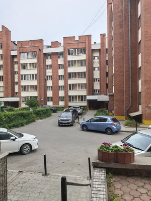 Продам трехкомнатную (3-комн.) квартиру, Сибирская ул, 21А/3, Иркутск г