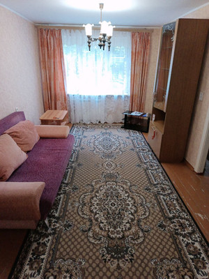 Продам трехкомнатную (3-комн.) квартиру, Первомайская ул, 70, Нижний Тагил г