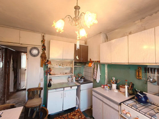 Продам трехкомнатную (3-комн.) квартиру, 246, Калининец рп