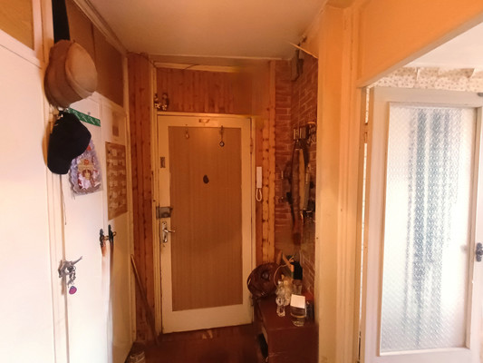 Продам трехкомнатную (3-комн.) квартиру, 246, Калининец рп