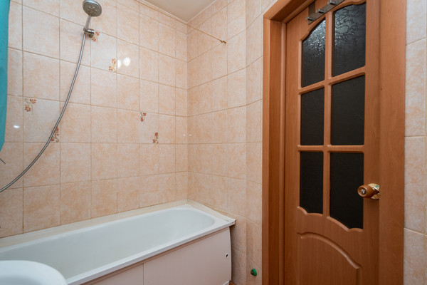 Продам однокомнатную (1-комн.) квартиру, Вампилова ул, 30, Иркутск г