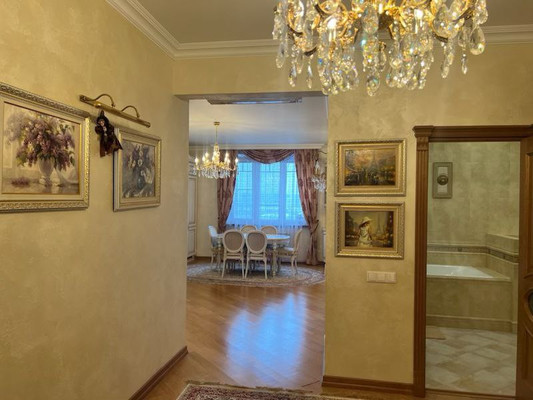 Продам трехкомнатную (3-комн.) квартиру, Калараш ул, 13, Люберцы г