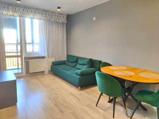 Продам двухкомнатную (2-комн.) квартиру, Натана Рахлина ул, 15к1, Казань г