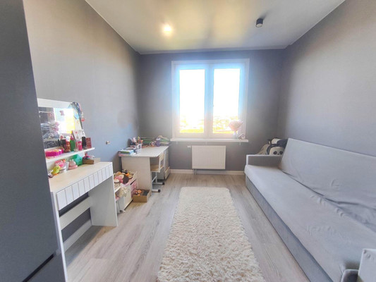 Продам двухкомнатную (2-комн.) квартиру, Натана Рахлина ул, 15к1, Казань г