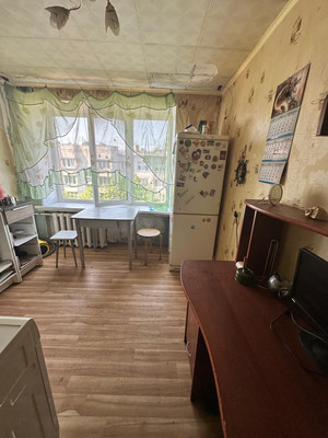 Сдам однокомнатную (1-комн.) квартиру, Павловская ул, 92, Колпино г