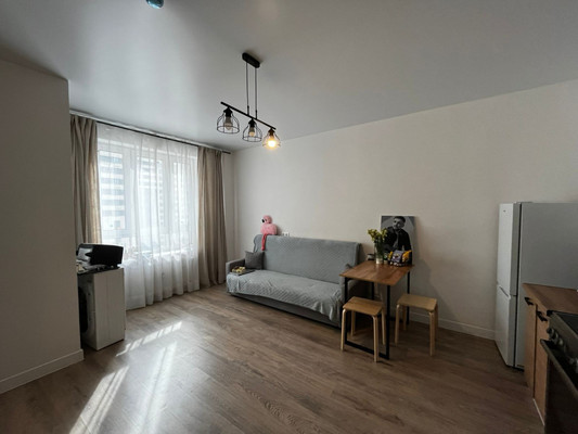 Продам однокомнатную (1-комн.) квартиру, Маресьева ул, 7к4, Москва г