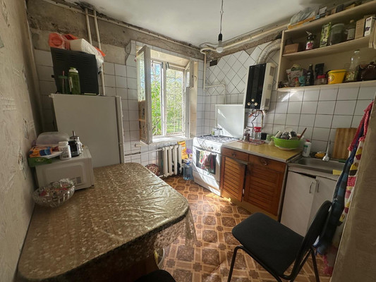 Продам однокомнатную (1-комн.) квартиру, Мичурина ул, 12, Симферополь г