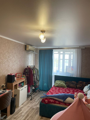 Продам двухкомнатную (2-комн.) квартиру, Демышева ул, 132, Евпатория г