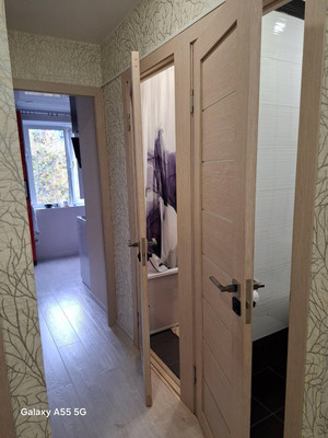 Продам двухкомнатную (2-комн.) квартиру, Фестивальная ул, 18, Апатиты г