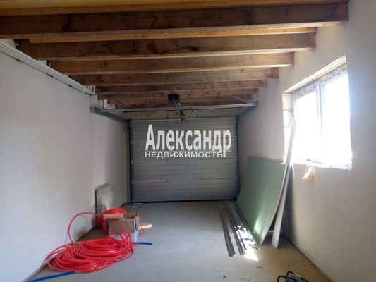 Продам коттедж, Петергофская ул, 71, Низино д, 80 км от города