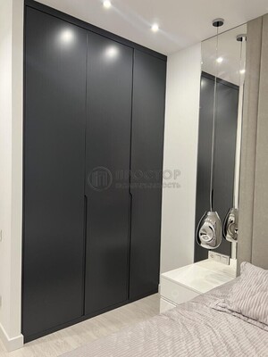 Продам трехкомнатную (3-комн.) квартиру, Мичуринский пр-кт, 26, Москва г