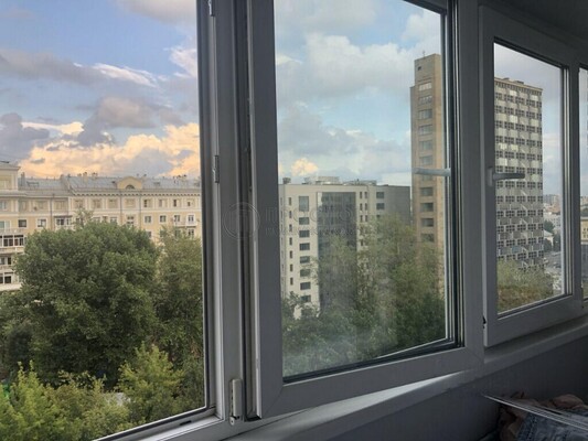 Продам двухкомнатную (2-комн.) квартиру, Обуха пер, 4, Москва г