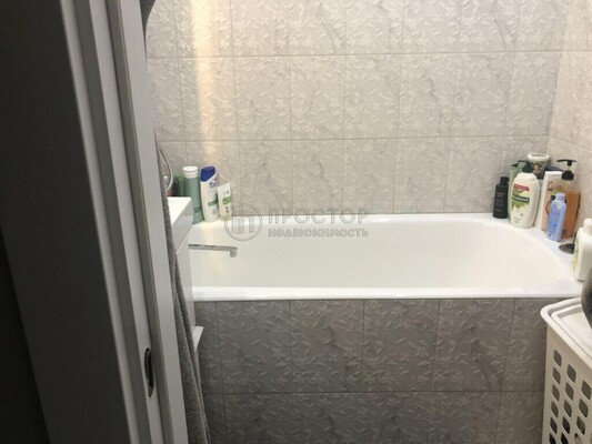 Продам двухкомнатную (2-комн.) квартиру, Обуха пер, 4, Москва г