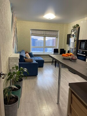 Продам трехкомнатную (3-комн.) квартиру, Маршала Ерёменко ул, 5к3, Москва г