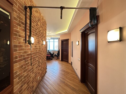 Продам многокомнатную квартиру, Астрадамский проезд, 4Ак2, Москва г