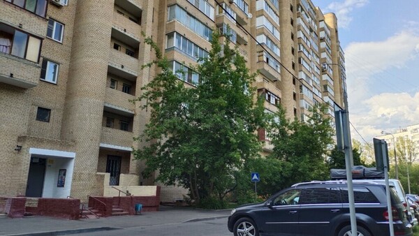 Продам однокомнатную (1-комн.) квартиру, Нагорная ул, 21к1, Москва г