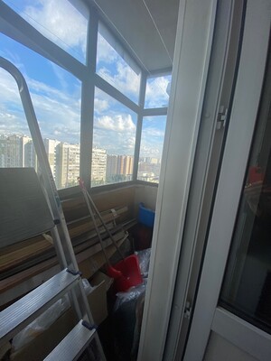 Продам двухкомнатную (2-комн.) квартиру, Старобитцевская ул, 17к2, Москва г