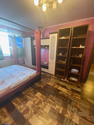 Продам двухкомнатную (2-комн.) квартиру, Старобитцевская ул, 17к2, Москва г