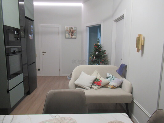 Продам трехкомнатную (3-комн.) квартиру, Петра Алексеева ул, 14, Москва г