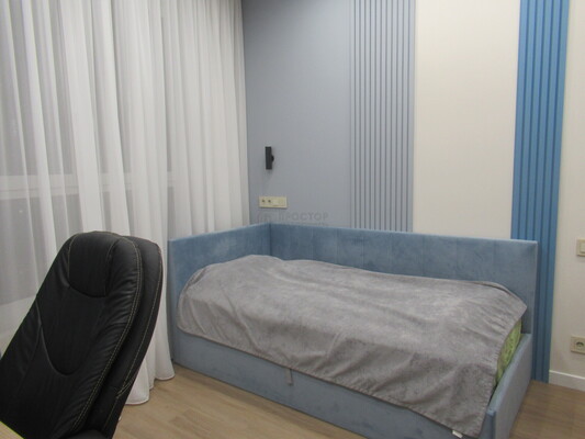 Продам трехкомнатную (3-комн.) квартиру, Петра Алексеева ул, 14, Москва г
