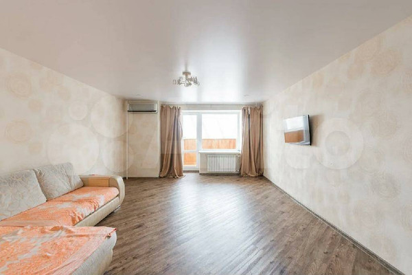 Сдам трехкомнатную (3-комн.) квартиру, Шейнкмана ул, 110, Екатеринбург г