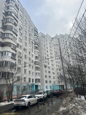 Продам трехкомнатную (3-комн.) квартиру, Скобелевская ул, 3к1, Москва г