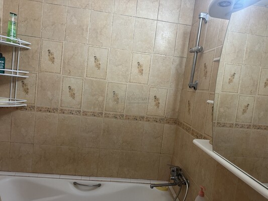 Продам трехкомнатную (3-комн.) квартиру, Скобелевская ул, 3к1, Москва г