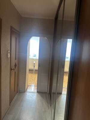 Продам трехкомнатную (3-комн.) квартиру, Скобелевская ул, 3к1, Москва г
