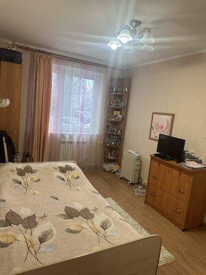 Продам трехкомнатную (3-комн.) квартиру, Скобелевская ул, 3к1, Москва г