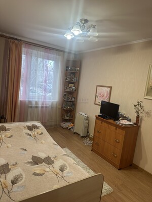 Продам трехкомнатную (3-комн.) квартиру, Скобелевская ул, 3к1, Москва г