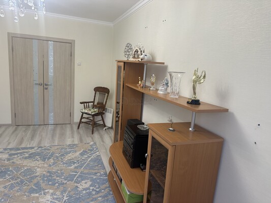 Продам трехкомнатную (3-комн.) квартиру, Скобелевская ул, 3к1, Москва г